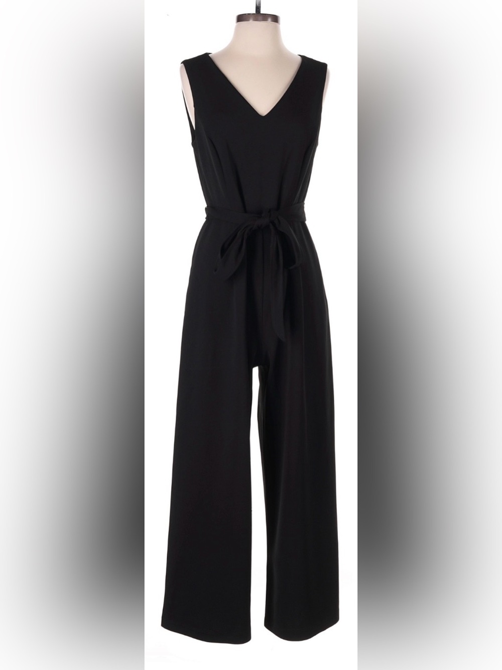 Calvin Klein Black Sleeveless Jumpsuit 
Brand New with Tags
Sz.6